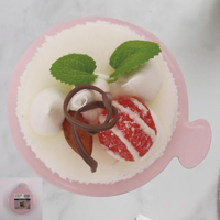 12 PINK 9CM ROUND CAKE BOARDS