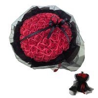 52 RED ROSES ARRANGEMENT IN GIFT BOX